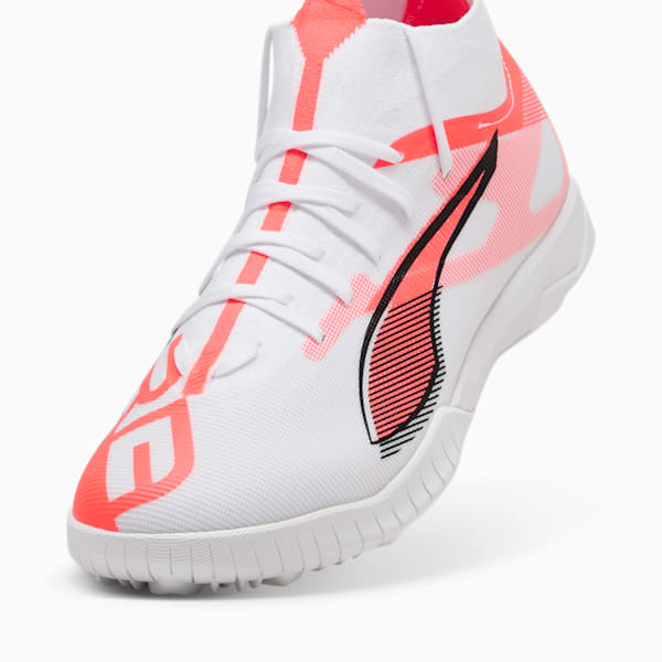 Tacos de fútbol ULTRA 5 MATCH TT, PUMA White-PUMA Black-Glowing Red, large-MEX