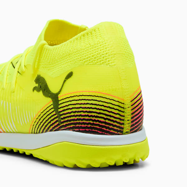 Tacos de fútbol FUTURE 8 MATCH TT, Yellow Alert-PUMA Black-Sun Struck, large-MEX