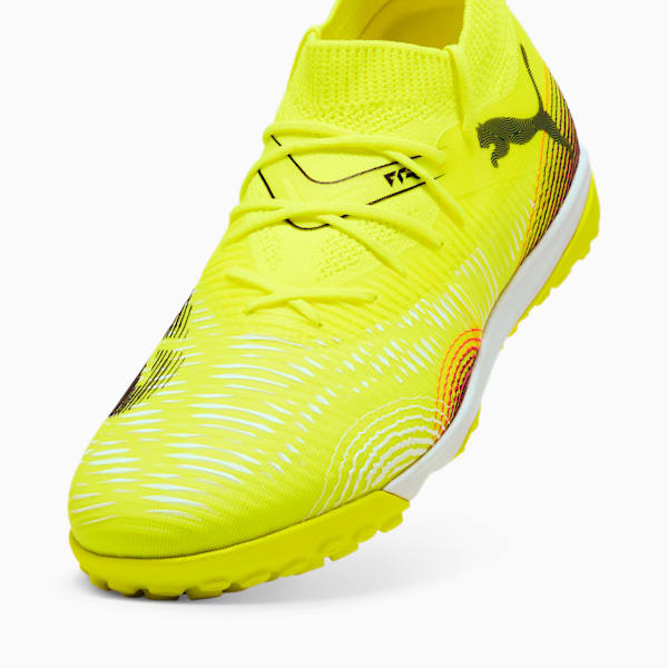 Tacos de fútbol FUTURE 8 MATCH TT, Yellow Alert-PUMA Black-Sun Struck, large-MEX