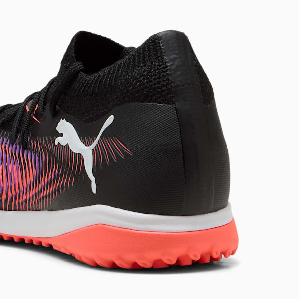 Tacos de fútbol FUTURE 8 MATCH TT para mujer, PUMA Black-PUMA White-Glowing Red, large-MEX