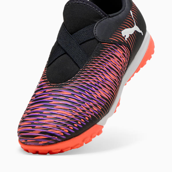 Tacos de fútbol FUTURE 8 MATCH TT + adolescentes sin cordones, PUMA Black-PUMA White-Glowing Red, large-MEX