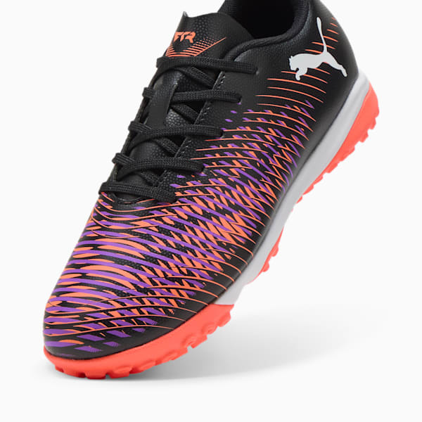 Tacos de fútbol FUTURE 8 PLAY TT Mid para jóvenes, PUMA Black-PUMA White-Glowing Red, large-MEX