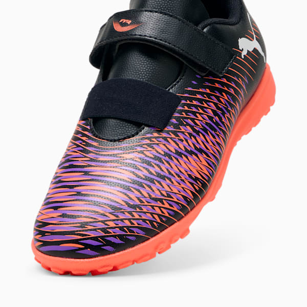 Tacos de fútbol adolescente FUTURE 8 PLAY TT, PUMA Black-PUMA White-Glowing Red, large-MEX