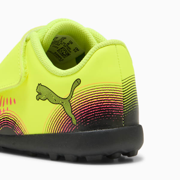 Tacos de fútbol niños FUTURE 8 PLAY TT V, Yellow Alert-PUMA Black-Sun Struck, large-MEX