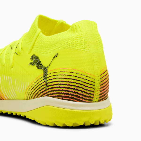 Botines de fútbol FUTURE 8 MATCH TT para mujer, Yellow Alert-PUMA Black-Sun Struck, large-ARG