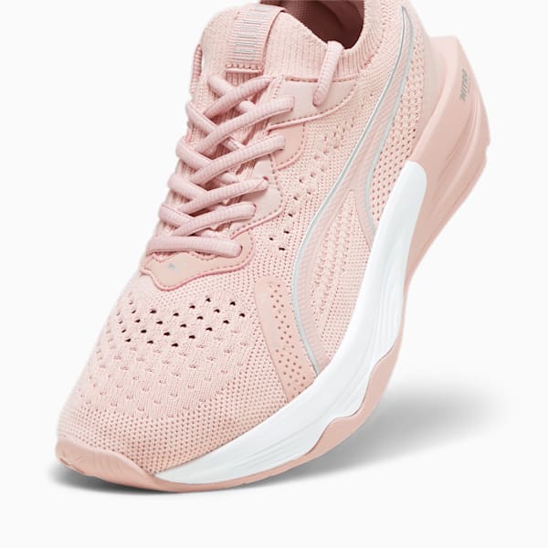 Zapatillas de training para mujer PWR XX NITRO Luxe, Future Pink-PUMA White-PUMA Silver, large-ARG