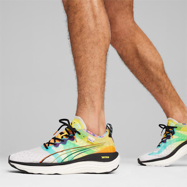 Zapatillas de running ForeverRun NITRO™ para hombre, PUMA White-Court Yellow-PUMA Black, large-ARG