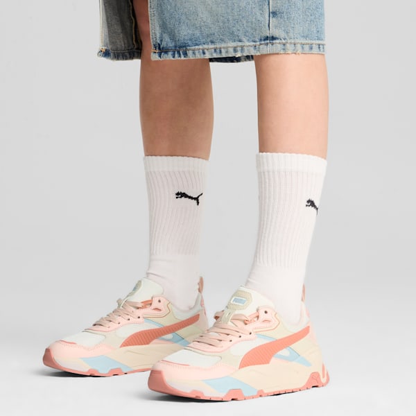 Trinity Sneakers Men, Warm White-Deeva Peach-Island Pink-Frosted Dew, large-ZAF