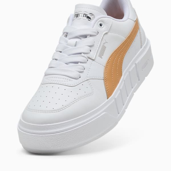 Tenis Cali Court Match para mujer, PUMA White-Warm Beige, large-MEX