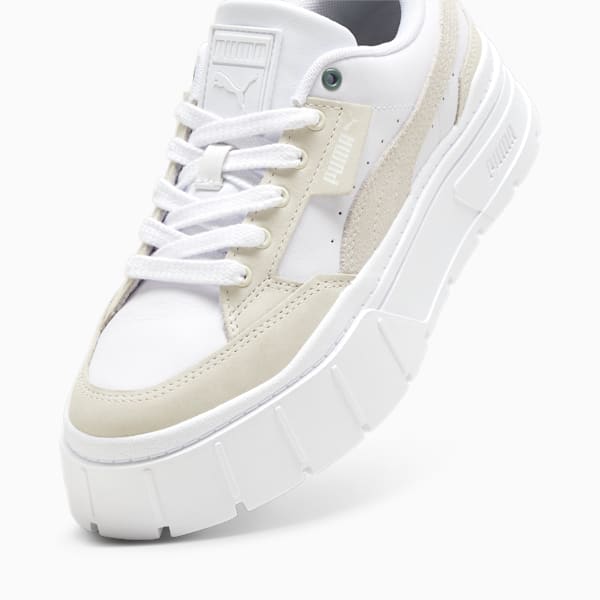 Zapatillas para mujer Mayze Stack Luxe, Warm White-PUMA White, large-ARG