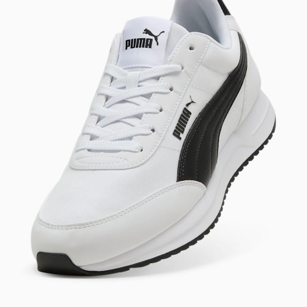 R78 Lightwind Sneakers Unisex, PUMA White-PUMA Black, large-ZAF