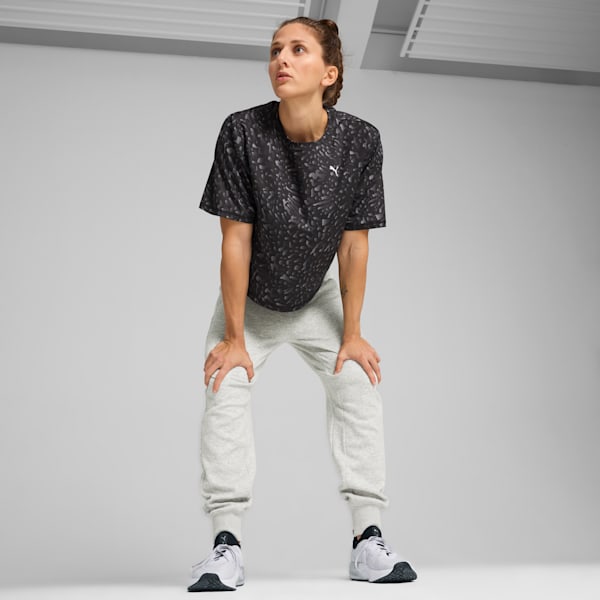 Remera corta con estampado integral Train Favourite para mujer, PUMA Black-Skin AOP, large-ARG