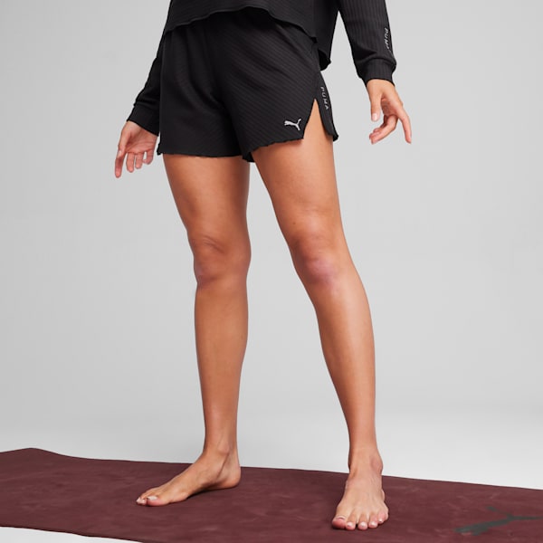 UNWIND STUDIO Women's Training Shorts, PUMA Black, large-ZAF