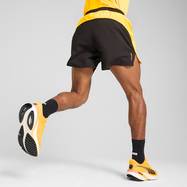 Shorts de running RUN ULTRAWEAVE 5" para hombre, PUMA Black-Sun Stream, large-ARG