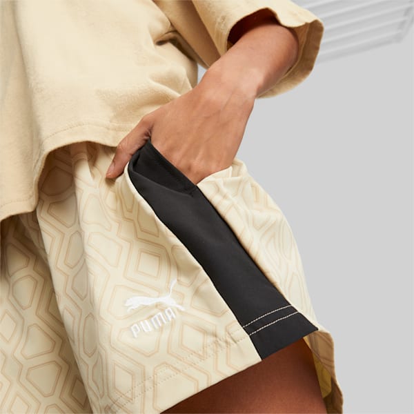 T7 Woven Shorts Women, Light Sand, large-ZAF