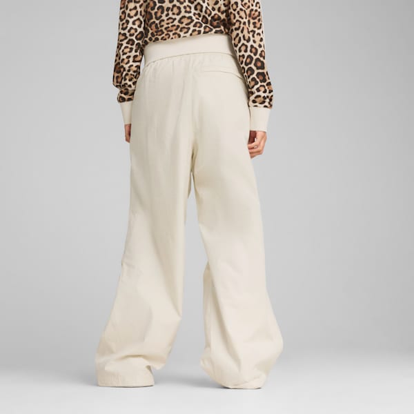 FUTURE.PUMA.ARCHIVE Oversized Pants Unisex, Alpine Snow, large-ZAF