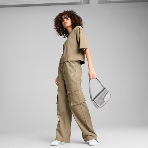 WARDROBE Essentials Relaxed Woven Cargo Pants Women, Velvet Moss, large-ZAF