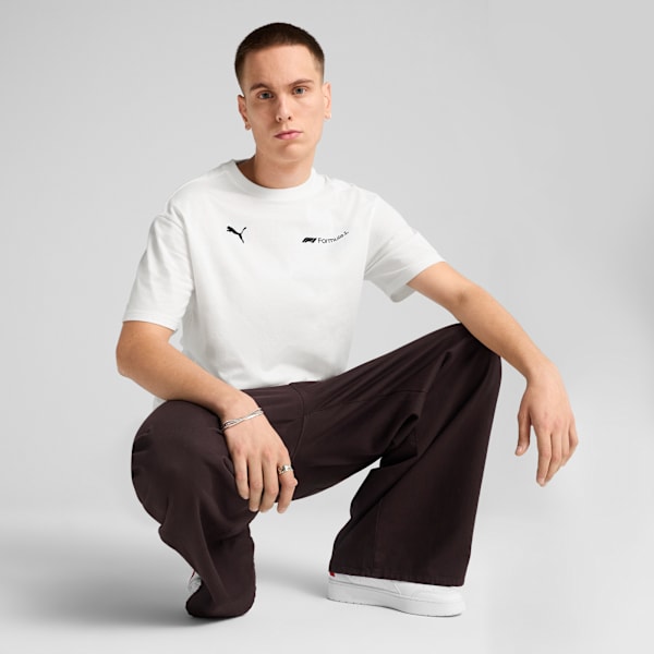 F1® ESS+ Relaxed Graphic Tee Men, PUMA White, large-ZAF