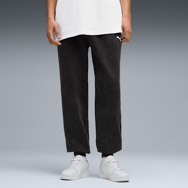 Essentials Elevated Relaxed Wash Sweatpants Men, PUMA Black, large-ZAF