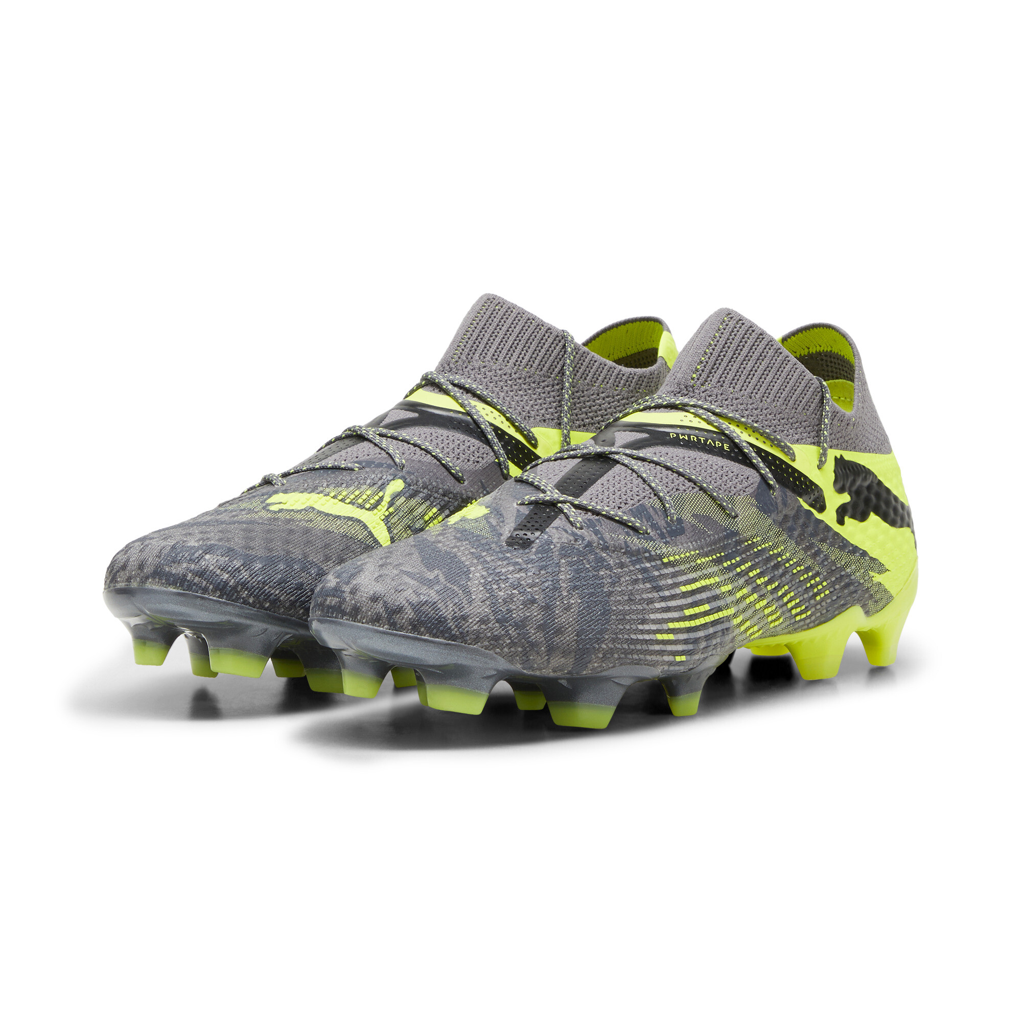 Men's PUMA FUTURE 7 ULTIMATE RUSH FG/AG Football Boots In Gray, Size EU 43