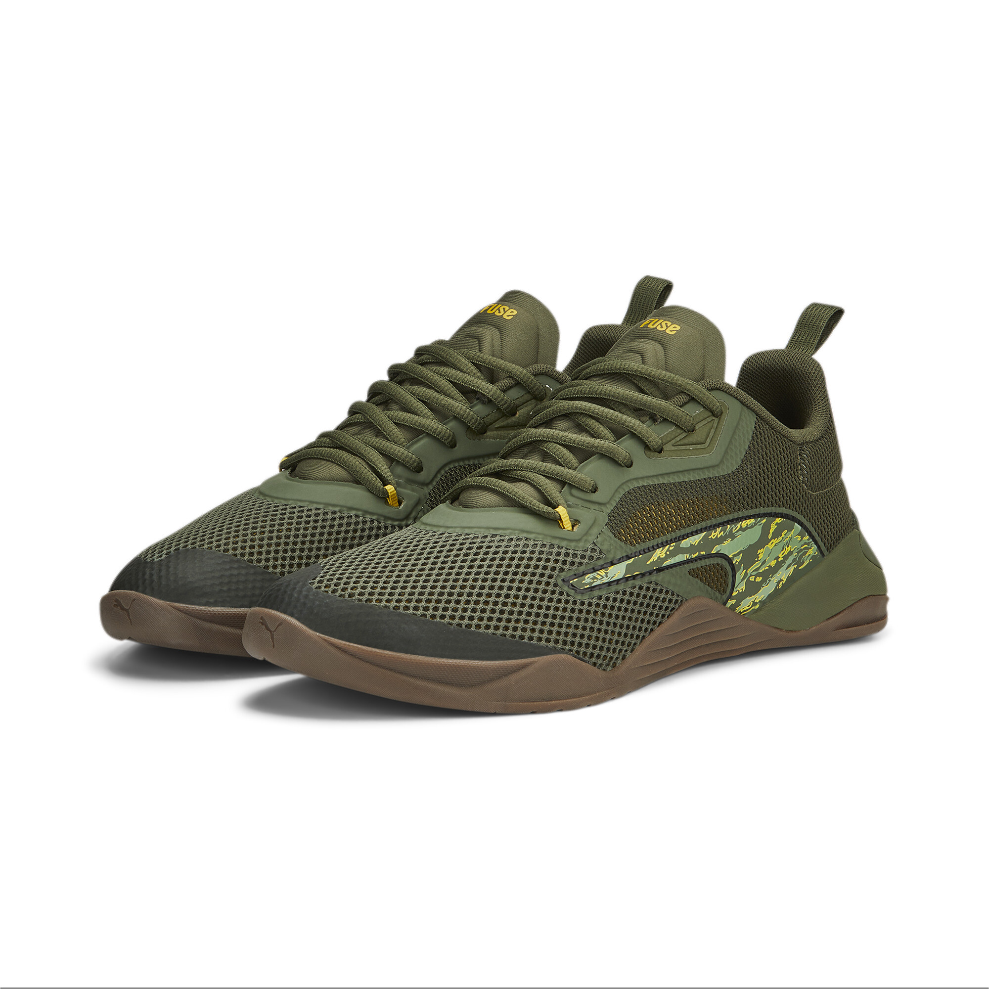 Camo store training shoes