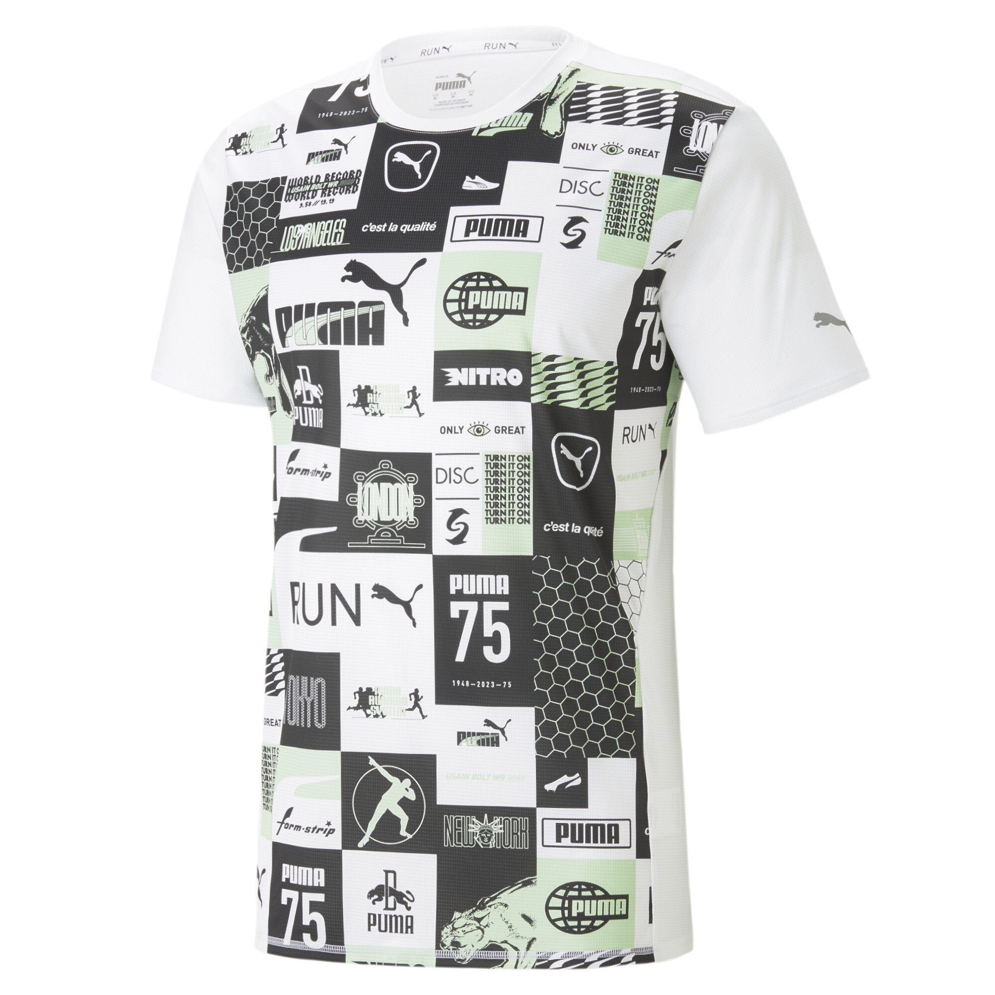 Men's PUMA Run Favourite Printed Running T-Shirt Men In 20 - White, Size XS