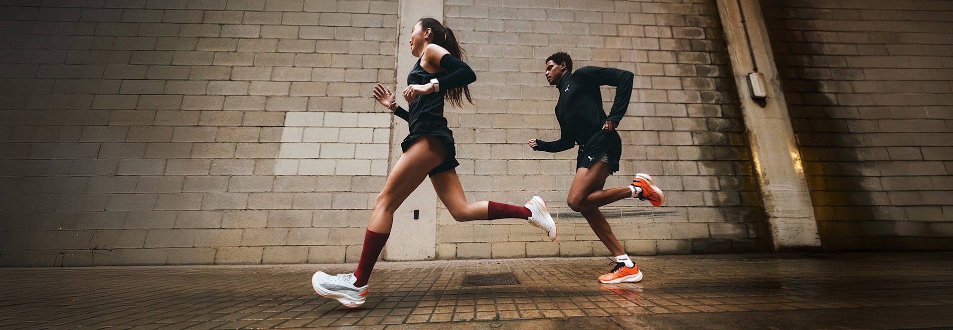RUNNING BRAND CAMPAIGN RED