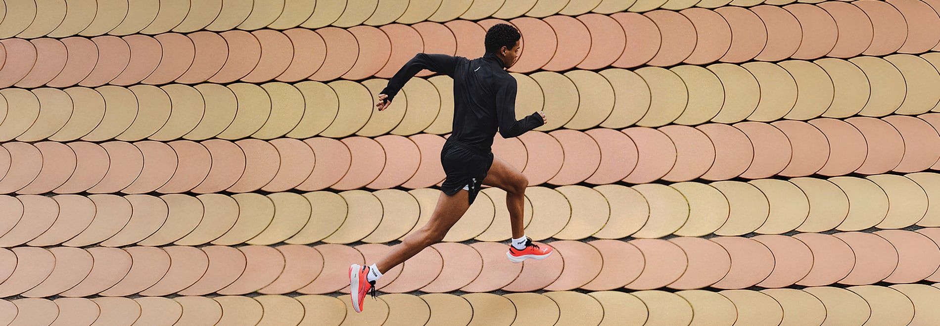 RUNNING BRAND CAMPAIGN WEEK 4 DEVIATE 3