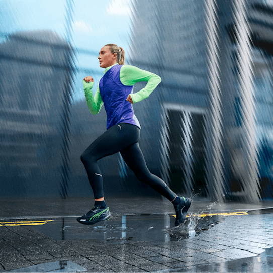 RUNNING APPAREL FOR WOMEN