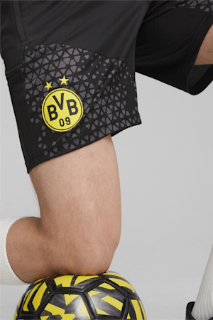 Borussia Dortmund Soccer Training Shorts, PUMA Black-Cyber Yellow, extralarge