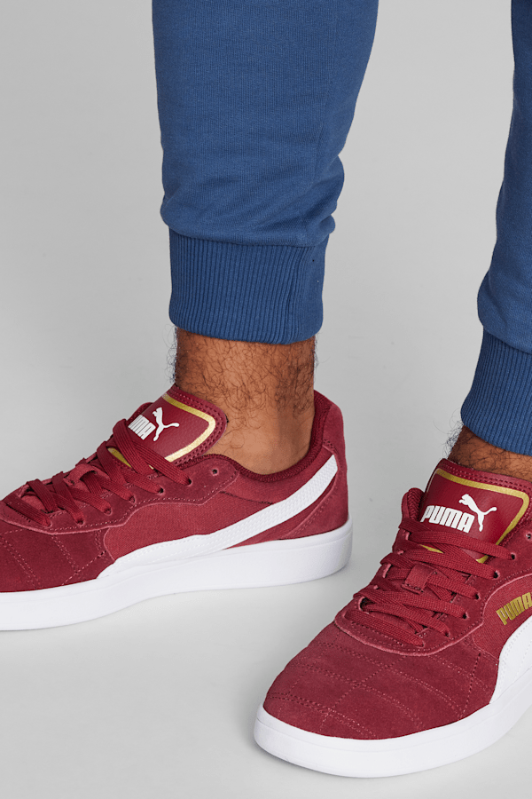 Puma best sale burgundy sneakers