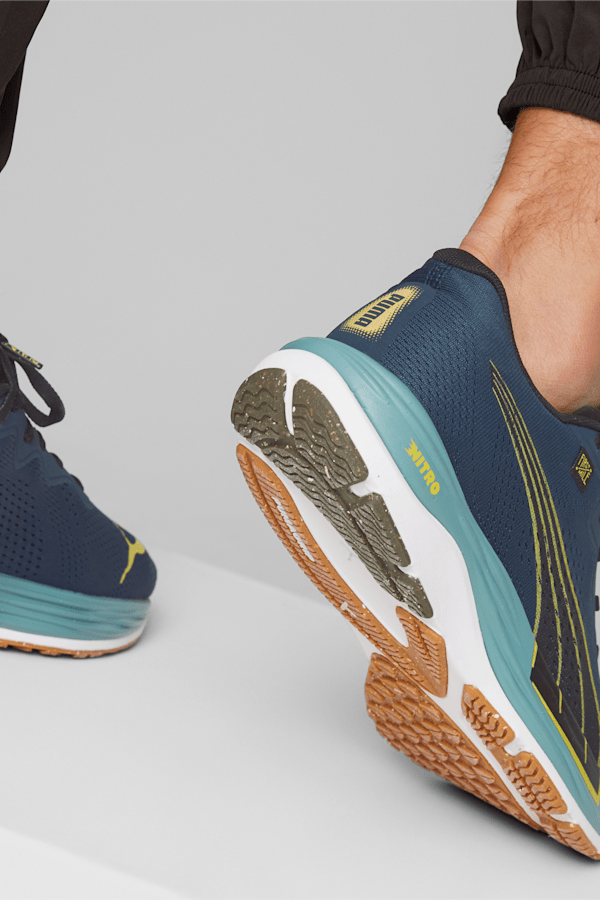 Puma free store running shoes
