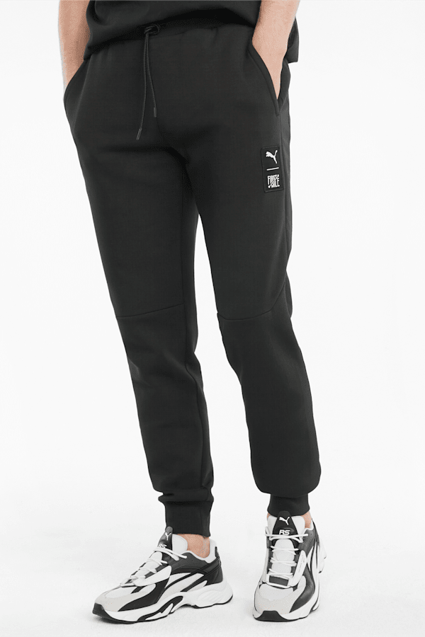 PUMA Men's Classics Sweatpants, Black, X-Small : : Clothing, Shoes  & Accessories