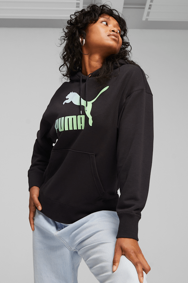 Puma women's classics logo t7 hoodie 2025