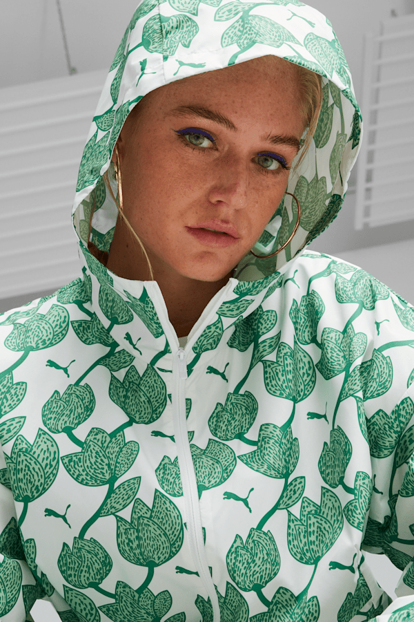Hoodie under windbreaker sales