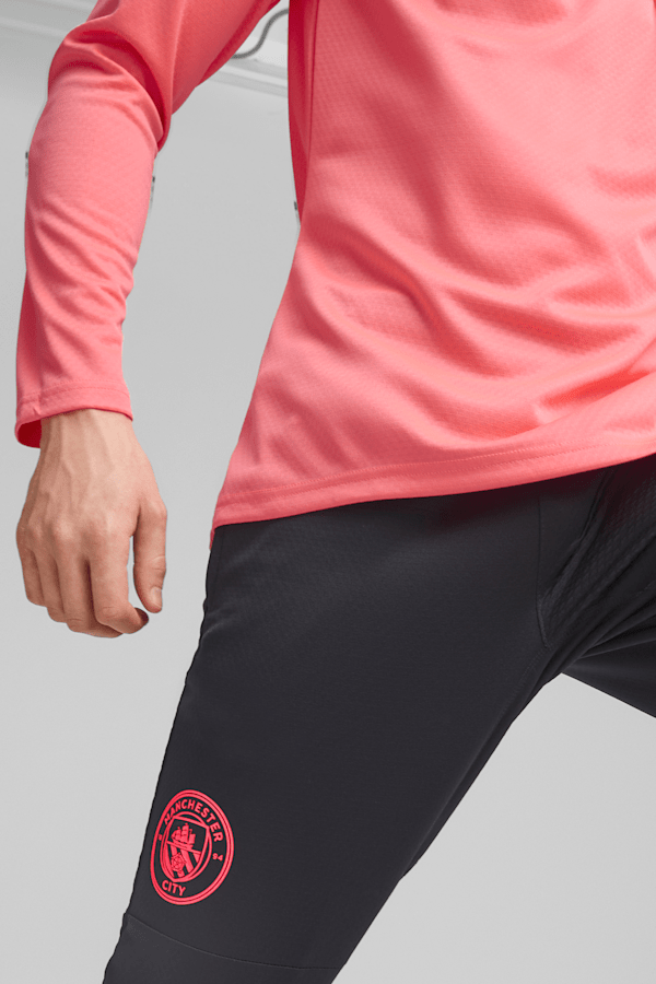 Nike Club Cuffed Sweatpants in Pink for Men