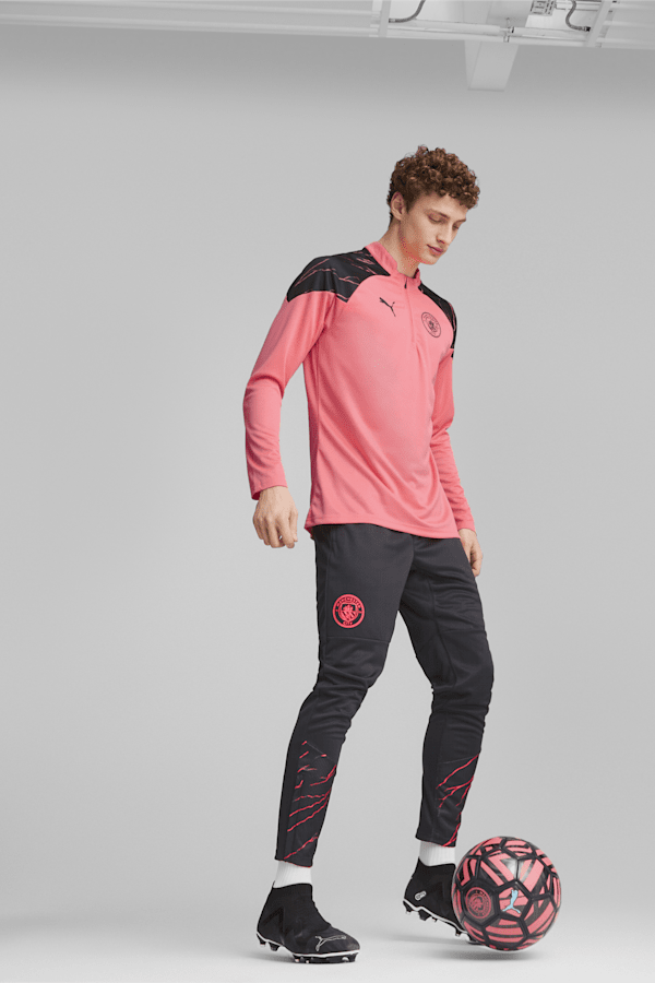 Nike Club Cuffed Sweatpants in Pink for Men
