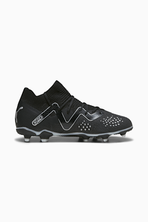 Boys puma football boots top