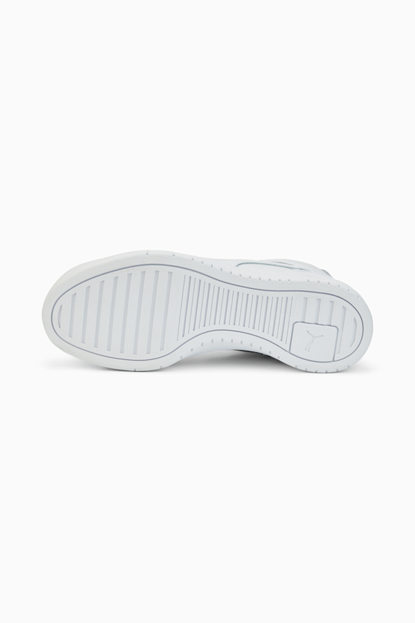 Sneakers to color new arrivals
