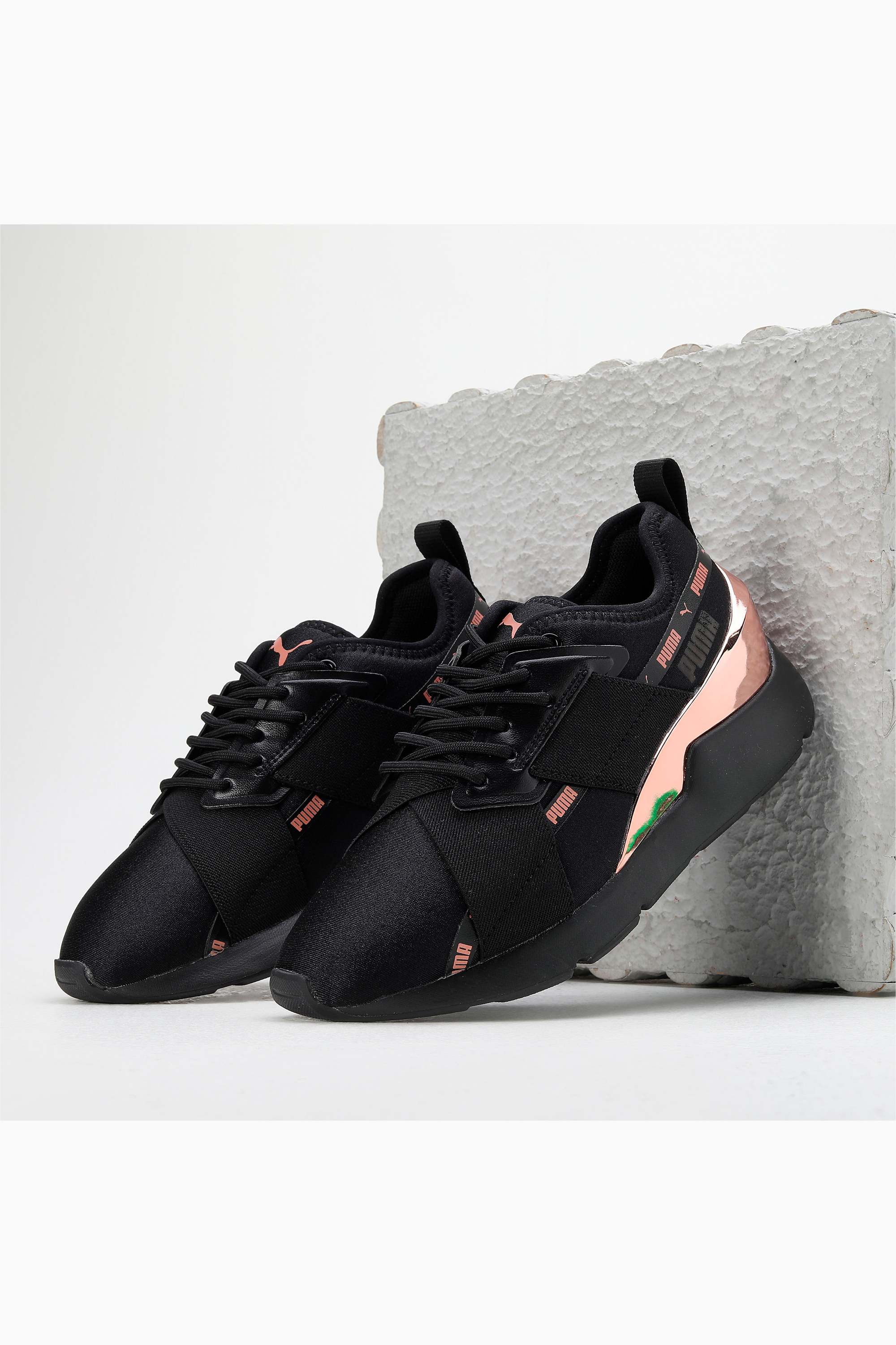 Muse X 2 Metallic V1 Women s Sneakers PUMA